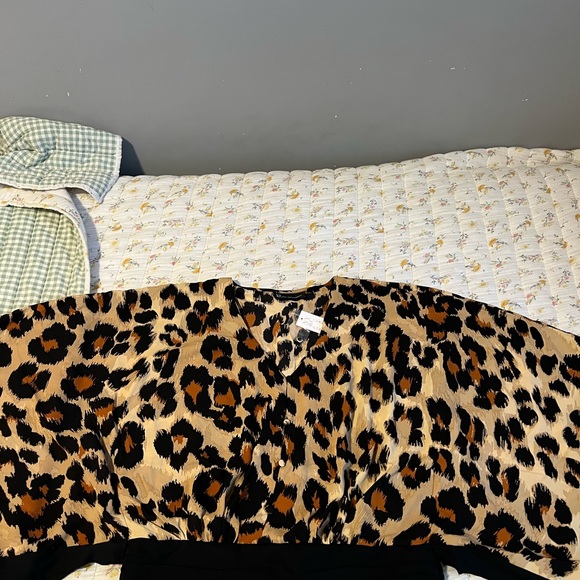 New York and company women top - Picture 4 of 4